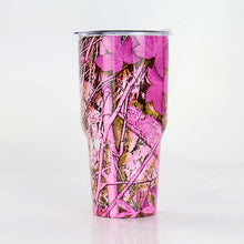 Load image into Gallery viewer, Double Walled Vacuum insulated Stainless Steel Christmas Design Tumblers